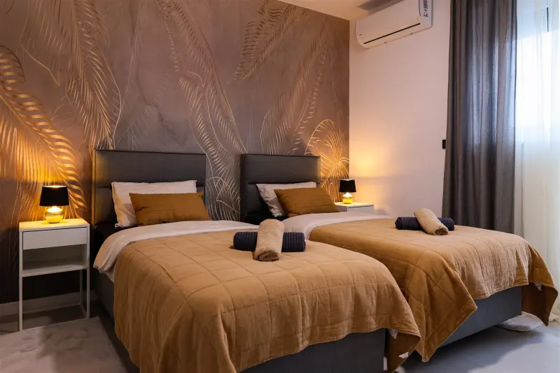 Apartment 3